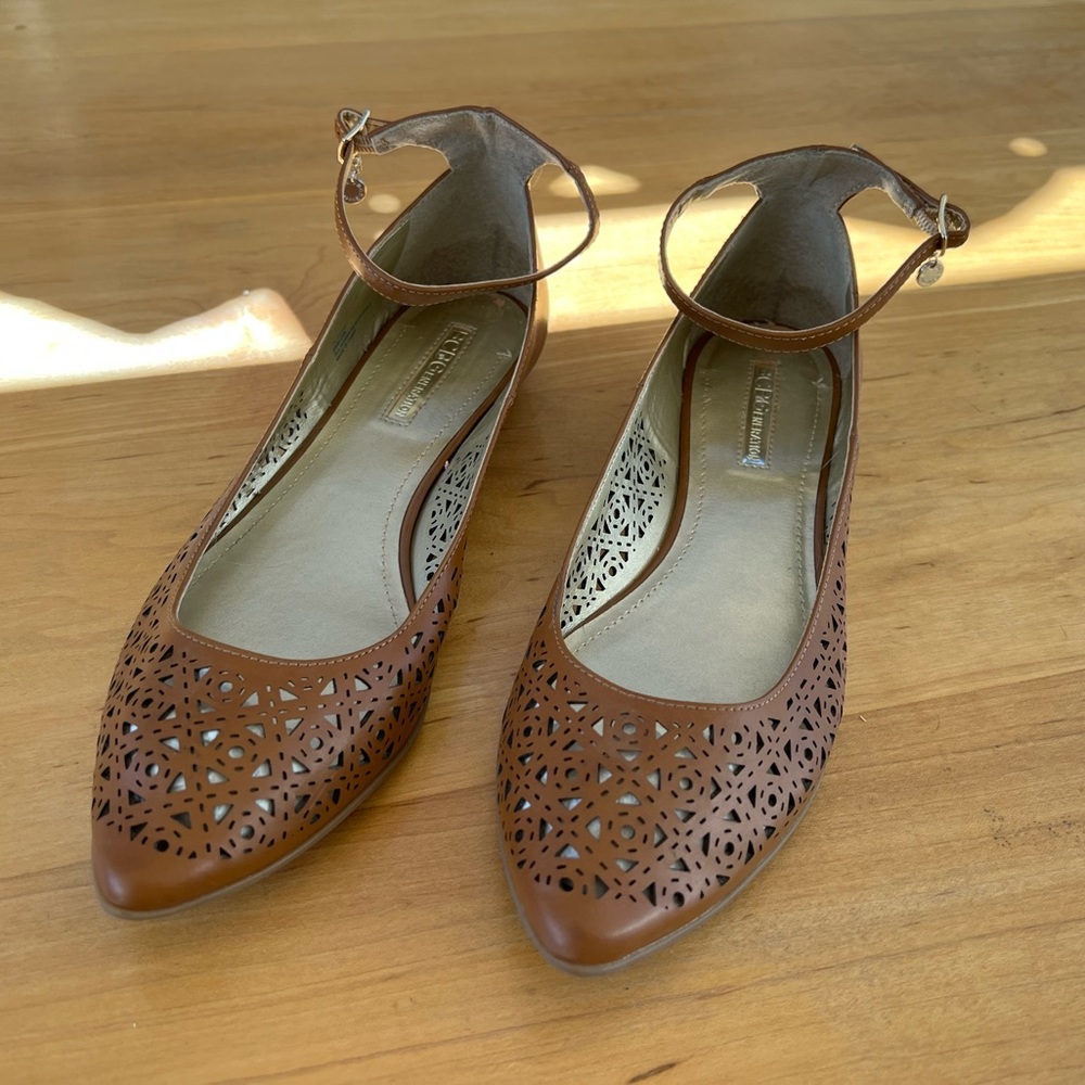 BCBG Flats with ankle strap - NEVER WORN